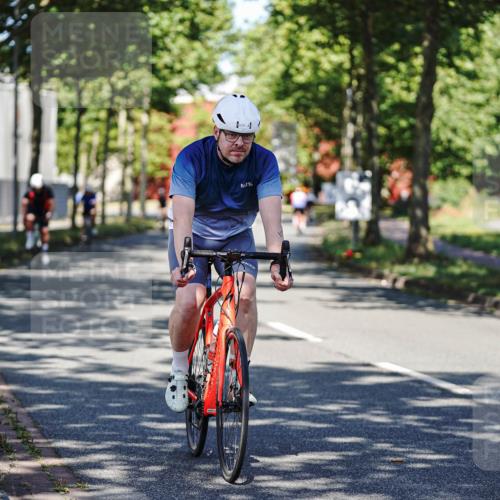 09.08.2026 - GEWOBA Citytriathlon Bremen Michael Burmester http://msf.ph/oto/9945059 09.08.2026 10:37:16 Radfahren 53, 55, 61, 113, 155, 287, 451, 459 meine-sportfotos.de