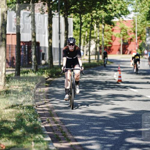09.08.2026 - GEWOBA Citytriathlon Bremen Michael Burmester http://msf.ph/oto/9945078 09.08.2026 10:37:24 Radfahren 53, 61, 113, 287, 434, 451, 459 meine-sportfotos.de