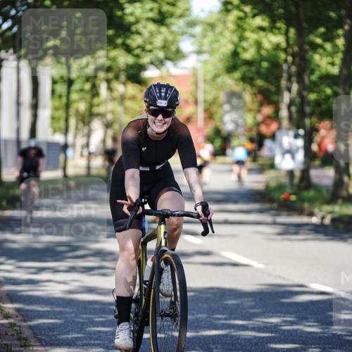 09.08.2026 - GEWOBA Citytriathlon Bremen Michael Burmester http://msf.ph/oto/9945082 09.08.2026 10:37:25 Radfahren 53, 61, 113, 185, 287, 434, 459 meine-sportfotos.de