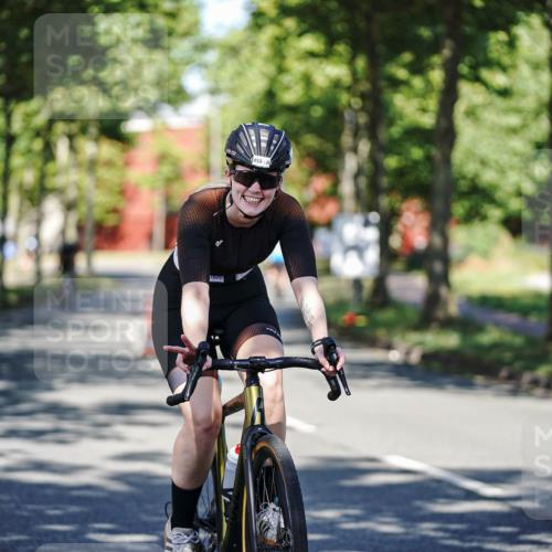 09.08.2026 - GEWOBA Citytriathlon Bremen Michael Burmester http://msf.ph/oto/9945085 09.08.2026 10:37:26 Radfahren 53, 61, 113, 185, 287, 434, 459 meine-sportfotos.de