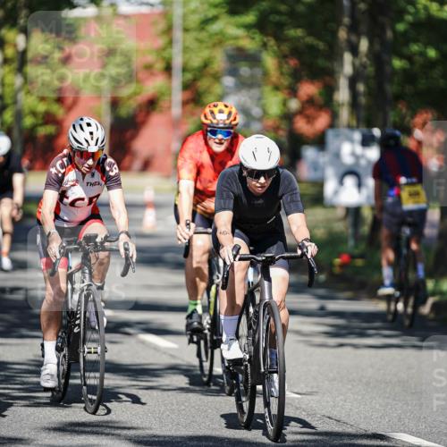 09.08.2026 - GEWOBA Citytriathlon Bremen Michael Burmester http://msf.ph/oto/9945121 09.08.2026 10:38:04 Radfahren 35, 45, 75, 117, 149, 229, 237, 310, 488 meine-sportfotos.de