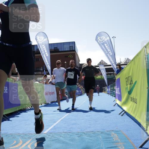 09.08.2026 - GEWOBA Citytriathlon Bremen Yannick Fuchs http://msf.ph/oto/9945133 09.08.2026 14:21:58 Ziel 630, 976, 1133, 1156 meine-sportfotos.de