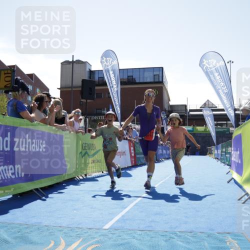 09.08.2026 - GEWOBA Citytriathlon Bremen Yannick Fuchs http://msf.ph/oto/9945155 09.08.2026 14:22:01 Ziel 630, 976, 1156 meine-sportfotos.de