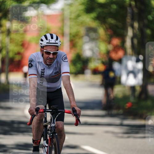 09.08.2026 - GEWOBA Citytriathlon Bremen Michael Burmester http://msf.ph/oto/9945156 09.08.2026 10:38:25 Radfahren 49, 127, 171, 183, 409, 435 meine-sportfotos.de
