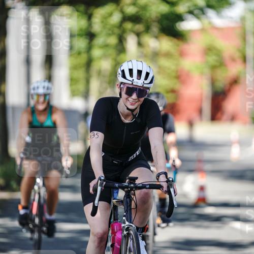 09.08.2026 - GEWOBA Citytriathlon Bremen Michael Burmester http://msf.ph/oto/9945181 09.08.2026 10:38:36 Radfahren 127, 183, 424, 425, 435 meine-sportfotos.de