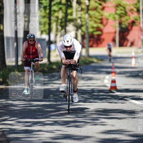 09.08.2026 - GEWOBA Citytriathlon Bremen Michael Burmester http://msf.ph/oto/9945196 09.08.2026 10:38:49 Radfahren 73, 351, 512, 525 meine-sportfotos.de