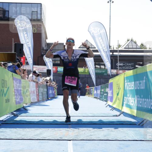 09.08.2026 - GEWOBA Citytriathlon Bremen Yannick Fuchs http://msf.ph/oto/9945222 09.08.2026 14:22:38 Ziel 911 meine-sportfotos.de