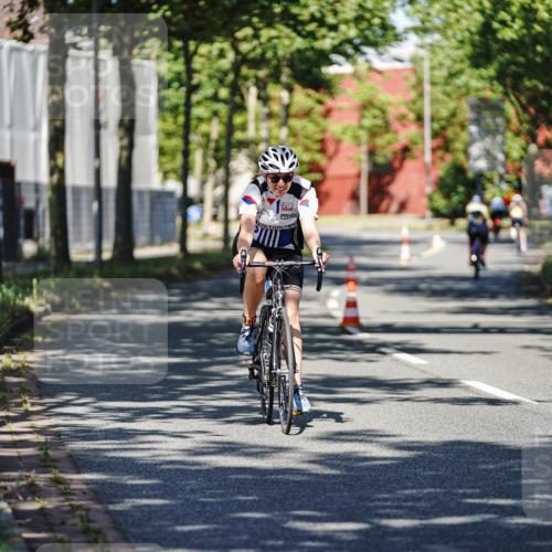 09.08.2026 - GEWOBA Citytriathlon Bremen Michael Burmester http://msf.ph/oto/9945225 09.08.2026 10:38:58 Radfahren 73, 351, 525 meine-sportfotos.de