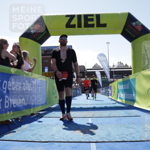 09.08.2026 - GEWOBA Citytriathlon Bremen Yannick Fuchs http://msf.ph/oto/9945247 09.08.2026 14:22:49 Ziel 685, 765, 874, 991 meine-sportfotos.de