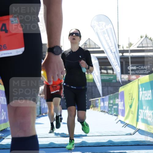 09.08.2026 - GEWOBA Citytriathlon Bremen Yannick Fuchs http://msf.ph/oto/9945251 09.08.2026 14:22:50 Ziel 685, 765, 874, 991 meine-sportfotos.de