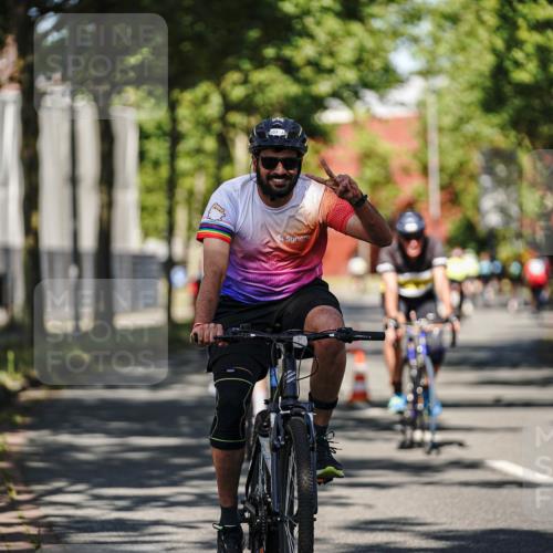 09.08.2026 - GEWOBA Citytriathlon Bremen Michael Burmester http://msf.ph/oto/9945269 09.08.2026 10:39:37 Radfahren 9, 227, 245, 469, 499 meine-sportfotos.de