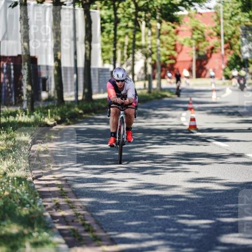 09.08.2026 - GEWOBA Citytriathlon Bremen Michael Burmester http://msf.ph/oto/9945285 09.08.2026 10:39:42 Radfahren 9, 71, 227, 245, 469, 499 meine-sportfotos.de