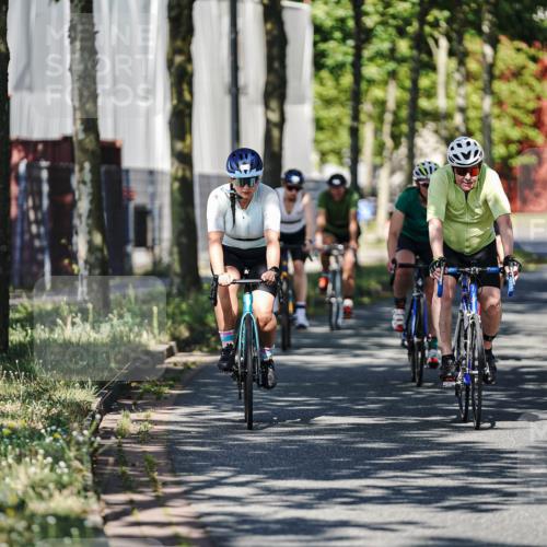 09.08.2026 - GEWOBA Citytriathlon Bremen Michael Burmester http://msf.ph/oto/9945310 09.08.2026 10:40:12 Radfahren 5, 77, 101, 115, 165, 203, 485 meine-sportfotos.de