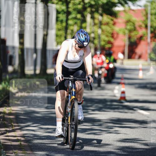 09.08.2026 - GEWOBA Citytriathlon Bremen Michael Burmester http://msf.ph/oto/9945324 09.08.2026 10:40:15 Radfahren 5, 77, 101, 115, 165, 203, 485 meine-sportfotos.de