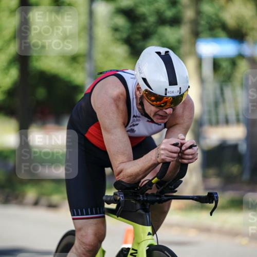 09.08.2026 - GEWOBA Citytriathlon Bremen Michael Burmester http://msf.ph/oto/9945360 09.08.2026 10:40:43 Radfahren 91, 284, 348, 416 meine-sportfotos.de