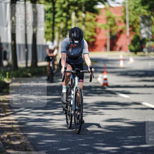 09.08.2026 - GEWOBA Citytriathlon Bremen Michael Burmester http://msf.ph/oto/9945369 09.08.2026 10:40:46 Radfahren 91, 284, 348, 416 meine-sportfotos.de
