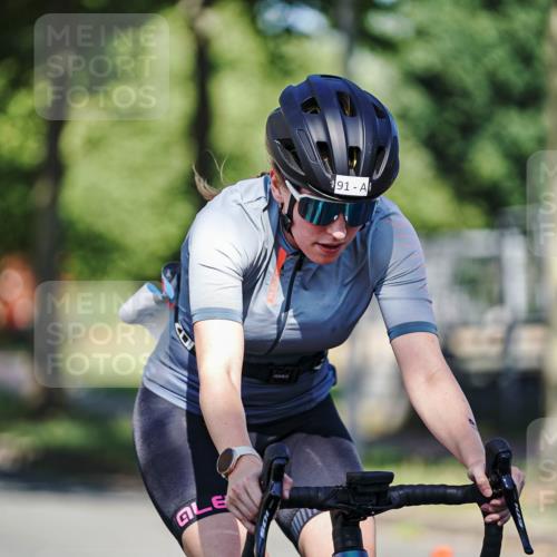 09.08.2026 - GEWOBA Citytriathlon Bremen Michael Burmester http://msf.ph/oto/9945374 09.08.2026 10:40:47 Radfahren 91, 284, 348, 416 meine-sportfotos.de