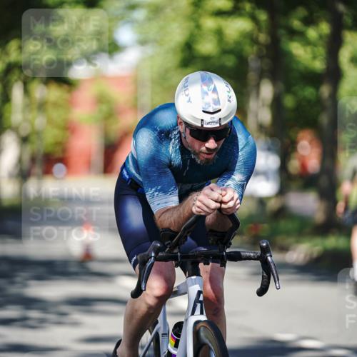 09.08.2026 - GEWOBA Citytriathlon Bremen Michael Burmester http://msf.ph/oto/9945387 09.08.2026 10:41:01 Radfahren 284, 360 meine-sportfotos.de