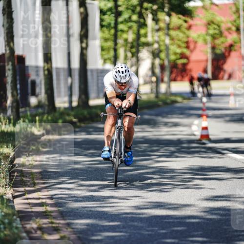 09.08.2026 - GEWOBA Citytriathlon Bremen Michael Burmester http://msf.ph/oto/9945399 09.08.2026 10:41:28 Radfahren 78, 308, 412 meine-sportfotos.de