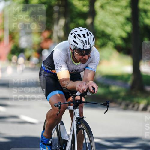 09.08.2026 - GEWOBA Citytriathlon Bremen Michael Burmester http://msf.ph/oto/9945403 09.08.2026 10:41:29 Radfahren 78, 308, 378, 412 meine-sportfotos.de