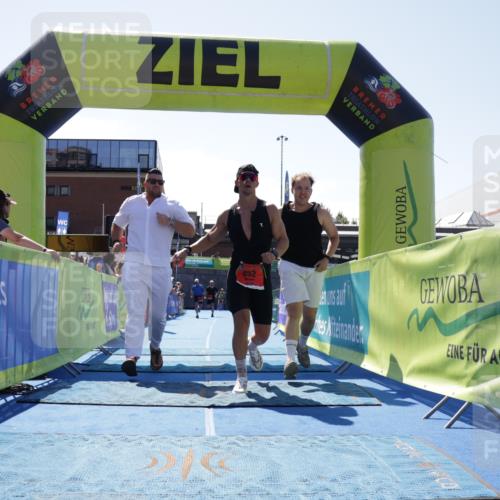 09.08.2026 - GEWOBA Citytriathlon Bremen Yannick Fuchs http://msf.ph/oto/9945404 09.08.2026 14:24:15 Ziel 590, 652, 814, 896 meine-sportfotos.de