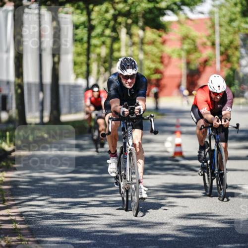 09.08.2026 - GEWOBA Citytriathlon Bremen Michael Burmester http://msf.ph/oto/9945419 09.08.2026 10:41:36 Radfahren 78, 372, 377, 378, 412 meine-sportfotos.de