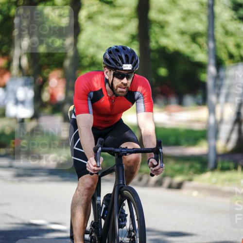 09.08.2026 - GEWOBA Citytriathlon Bremen Michael Burmester http://msf.ph/oto/9945431 09.08.2026 10:41:38 Radfahren 78, 161, 372, 377, 378, 412 meine-sportfotos.de