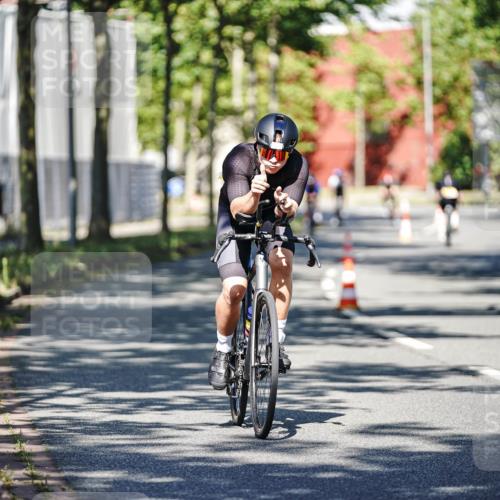 09.08.2026 - GEWOBA Citytriathlon Bremen Michael Burmester http://msf.ph/oto/9945455 09.08.2026 10:41:57 Radfahren 161, 291, 314, 358, 376, 524 meine-sportfotos.de