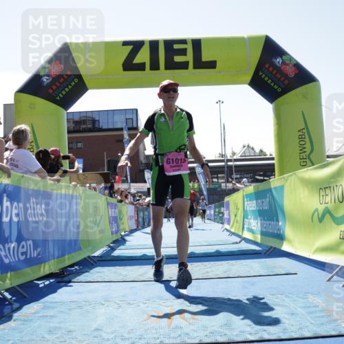 09.08.2026 - GEWOBA Citytriathlon Bremen Yannick Fuchs http://msf.ph/oto/9945458 09.08.2026 14:24:28 Ziel 807, 852, 1015, 1015, 1136 meine-sportfotos.de