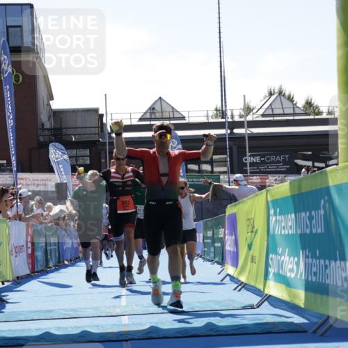 09.08.2026 - GEWOBA Citytriathlon Bremen Yannick Fuchs http://msf.ph/oto/9945467 09.08.2026 14:24:30 Ziel 807, 852, 857, 1015, 1015, 1136 meine-sportfotos.de