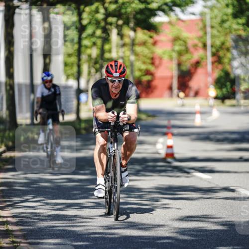 09.08.2026 - GEWOBA Citytriathlon Bremen Michael Burmester http://msf.ph/oto/9945473 09.08.2026 10:42:05 Radfahren 291, 314, 358, 376, 415, 524 meine-sportfotos.de