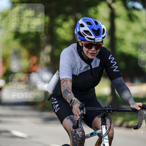 09.08.2026 - GEWOBA Citytriathlon Bremen Michael Burmester http://msf.ph/oto/9945487 09.08.2026 10:42:08 Radfahren 291, 301, 358, 376, 415, 524 meine-sportfotos.de