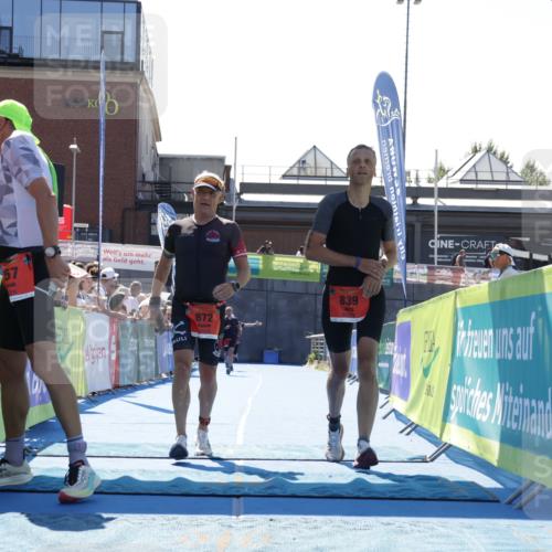 09.08.2026 - GEWOBA Citytriathlon Bremen Yannick Fuchs http://msf.ph/oto/9945495 09.08.2026 14:24:39 Ziel 839, 857, 872 meine-sportfotos.de
