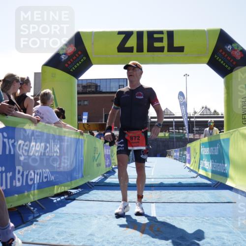 09.08.2026 - GEWOBA Citytriathlon Bremen Yannick Fuchs http://msf.ph/oto/9945507 09.08.2026 14:24:43 Ziel 824, 839, 872, 954 meine-sportfotos.de