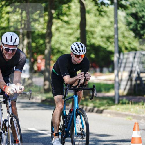09.08.2026 - GEWOBA Citytriathlon Bremen Michael Burmester http://msf.ph/oto/9945520 09.08.2026 10:42:28 Radfahren 286, 297, 322, 422, 475 meine-sportfotos.de