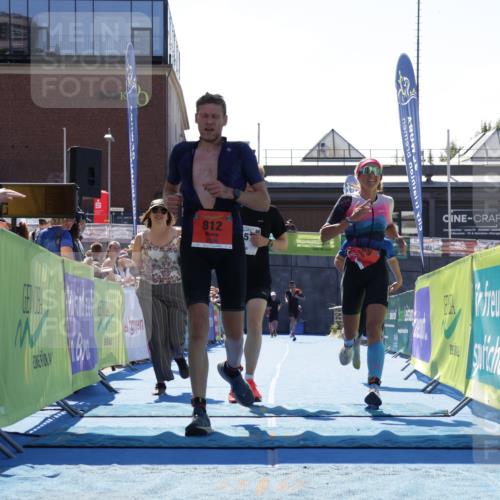 09.08.2026 - GEWOBA Citytriathlon Bremen Yannick Fuchs http://msf.ph/oto/9945534 09.08.2026 14:25:07 Ziel 812, 989, 1157 meine-sportfotos.de