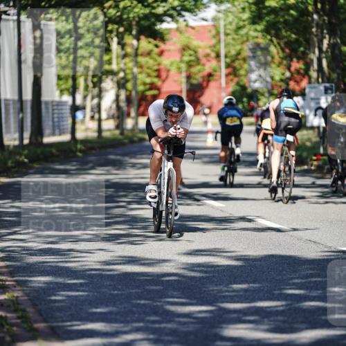 09.08.2026 - GEWOBA Citytriathlon Bremen Michael Burmester http://msf.ph/oto/9945539 09.08.2026 10:42:43 Radfahren 199, 297, 529 meine-sportfotos.de