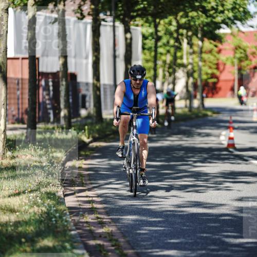 09.08.2026 - GEWOBA Citytriathlon Bremen Michael Burmester http://msf.ph/oto/9945565 09.08.2026 10:43:00 Radfahren 318, 323, 389, 393, 529 meine-sportfotos.de