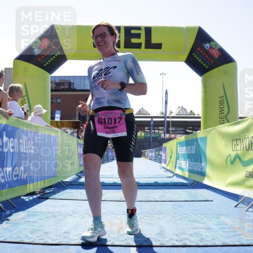 09.08.2026 - GEWOBA Citytriathlon Bremen Yannick Fuchs http://msf.ph/oto/9945569 09.08.2026 14:25:34 Ziel 1017, 1017 meine-sportfotos.de