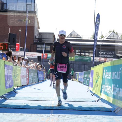 09.08.2026 - GEWOBA Citytriathlon Bremen Yannick Fuchs http://msf.ph/oto/9945582 09.08.2026 14:26:20 Ziel 540, 1014, 1014, 1113 meine-sportfotos.de