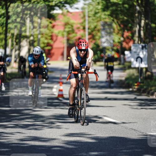 09.08.2026 - GEWOBA Citytriathlon Bremen Michael Burmester http://msf.ph/oto/9945594 09.08.2026 10:43:21 Radfahren 290, 315, 319, 321, 427, 463 meine-sportfotos.de