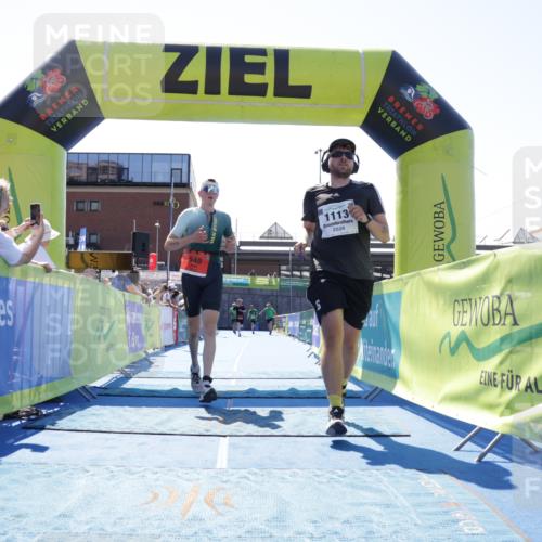 09.08.2026 - GEWOBA Citytriathlon Bremen Yannick Fuchs http://msf.ph/oto/9945595 09.08.2026 14:26:24 Ziel 540, 592, 1014, 1014, 1113 meine-sportfotos.de