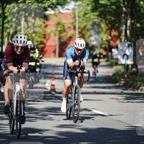 09.08.2026 - GEWOBA Citytriathlon Bremen Michael Burmester http://msf.ph/oto/9945599 09.08.2026 10:43:22 Radfahren 290, 315, 319, 321, 427, 463 meine-sportfotos.de