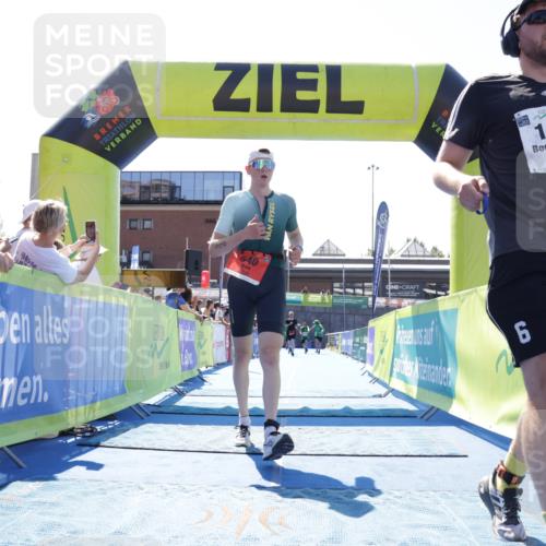 09.08.2026 - GEWOBA Citytriathlon Bremen Yannick Fuchs http://msf.ph/oto/9945602 09.08.2026 14:26:25 Ziel 540, 592, 1014, 1014, 1113 meine-sportfotos.de