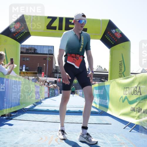 09.08.2026 - GEWOBA Citytriathlon Bremen Yannick Fuchs http://msf.ph/oto/9945606 09.08.2026 14:26:26 Ziel 540, 592, 1113, 1120 meine-sportfotos.de