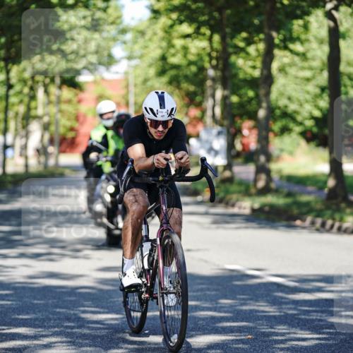 09.08.2026 - GEWOBA Citytriathlon Bremen Michael Burmester http://msf.ph/oto/9945609 09.08.2026 10:43:24 Radfahren 290, 315, 319, 321, 463 meine-sportfotos.de