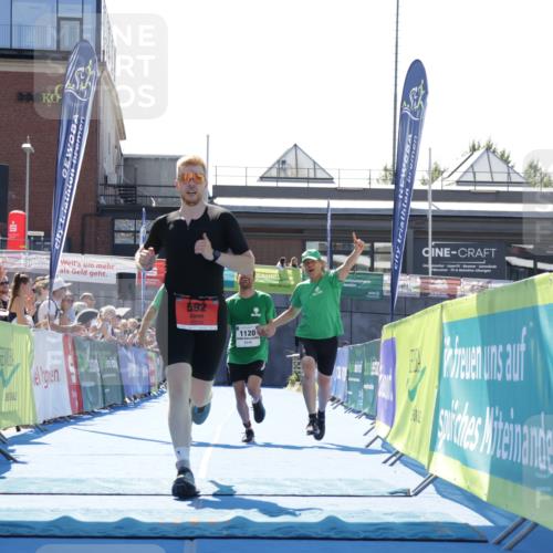 09.08.2026 - GEWOBA Citytriathlon Bremen Yannick Fuchs http://msf.ph/oto/9945613 09.08.2026 14:26:29 Ziel 592, 1120 meine-sportfotos.de