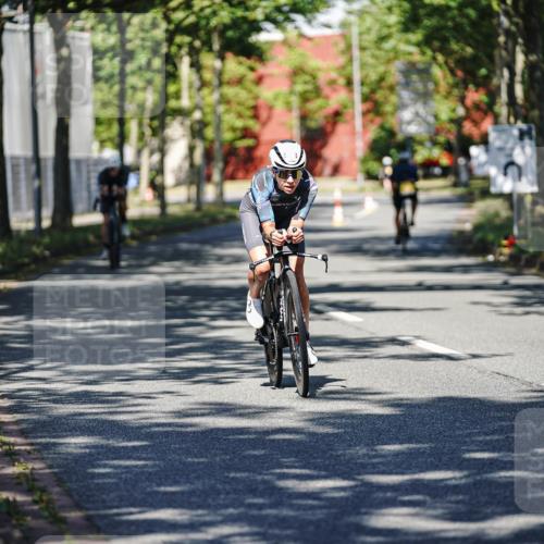 09.08.2026 - GEWOBA Citytriathlon Bremen Michael Burmester http://msf.ph/oto/9945621 09.08.2026 10:43:33 Radfahren 290, 293, 315, 319, 375, 463, 517 meine-sportfotos.de