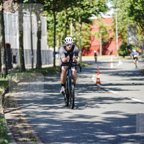 09.08.2026 - GEWOBA Citytriathlon Bremen Michael Burmester http://msf.ph/oto/9945626 09.08.2026 10:43:36 Radfahren 290, 293, 315, 319, 375, 517 meine-sportfotos.de