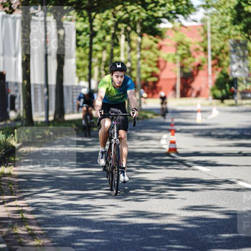 09.08.2026 - GEWOBA Citytriathlon Bremen Michael Burmester http://msf.ph/oto/9945632 09.08.2026 10:43:46 Radfahren 293, 296, 336, 375, 402, 517 meine-sportfotos.de